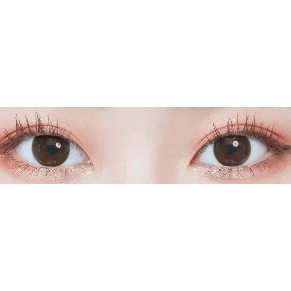 LensTown Elly Basic Gray — both eyes wearing the contact lenses