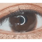 Olens EyeTeen Choco Brown — single-eye close-up showing the contact lens appearance