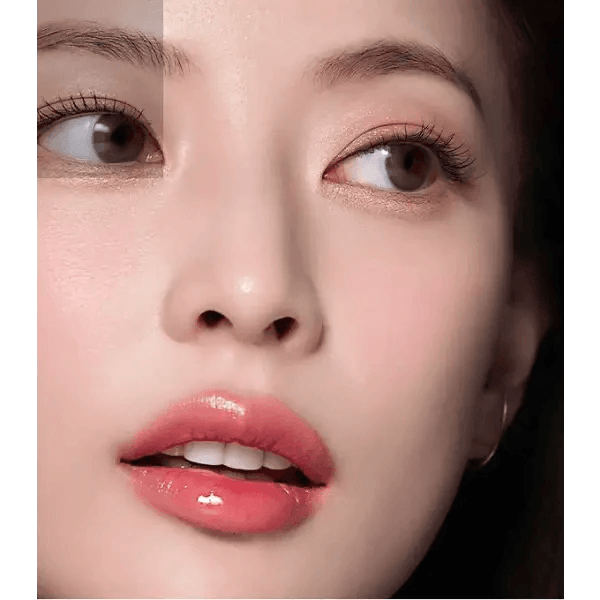 Olens French Shine Gray colored contact lens, 13.2mm graphic diameter, Monthly wear