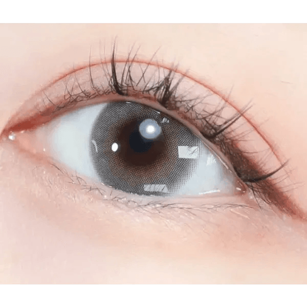 Olens French Shine Gray colored contact lens, 13.2mm graphic diameter, Monthly wear