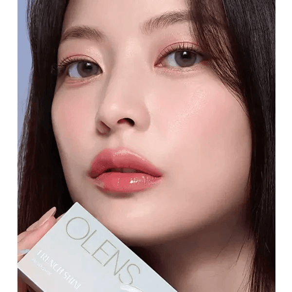 Olens French Shine Gray colored contact lens, 13.2mm graphic diameter, Monthly wear