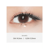 LensVery Honey U Choco — single-eye close-up showing the contact lens appearance