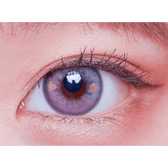 LensTown Hotto Strawberry Gray — single-eye close-up showing the contact lens appearance