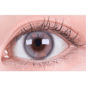 LensTown Hotto Strawberry Gray — single-eye close-up showing the contact lens appearance