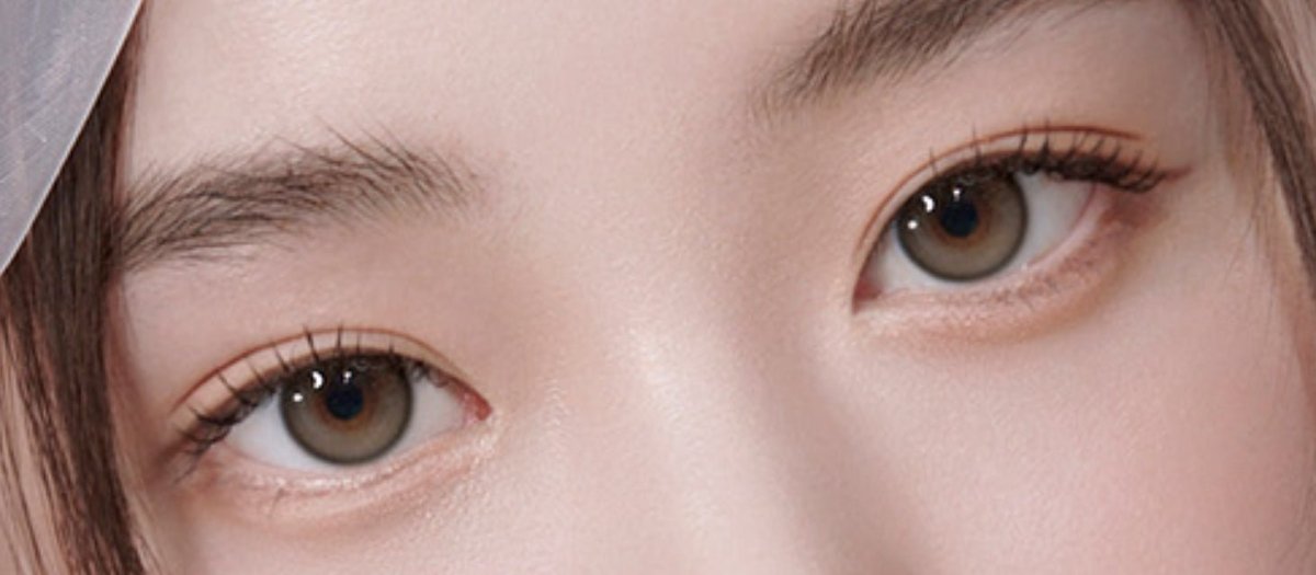 i-DOL Yurial Max Earl Gray colored contact lens, 13.3mm graphic diameter, Monthly wear