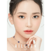 LensRang iWWi Ailleen Blue — model portrait showing the contact lens look