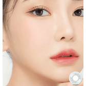 LensRang iWWi Ailleen Blue — model portrait showing the contact lens look
