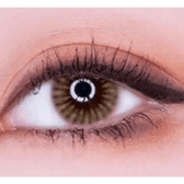 LensRang iWWi Ailleen Brown — single-eye close-up showing the contact lens appearance