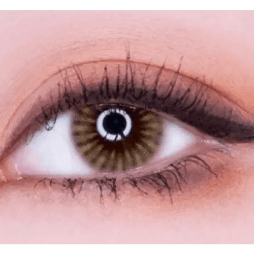 LensRang iWWi Ailleen Brown — single-eye close-up showing the contact lens appearance