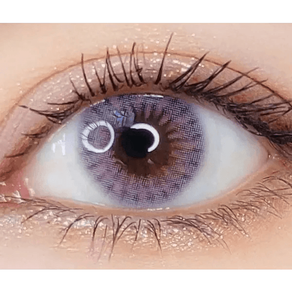 LensRang iWWi Ailleen Gray — single-eye close-up showing the contact lens appearance
