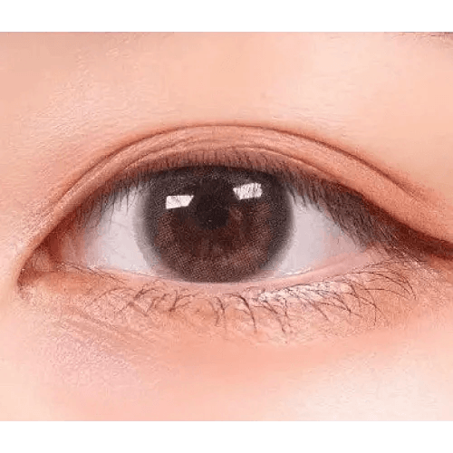 LensRang iWWi Celinay Gray — single-eye close-up showing the contact lens appearance