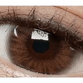 LensRang iWWi Iwwinka Brown — single-eye close-up showing the contact lens appearance
