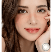 LensRang iWWi Iwwinka Gray — model portrait showing the contact lens look