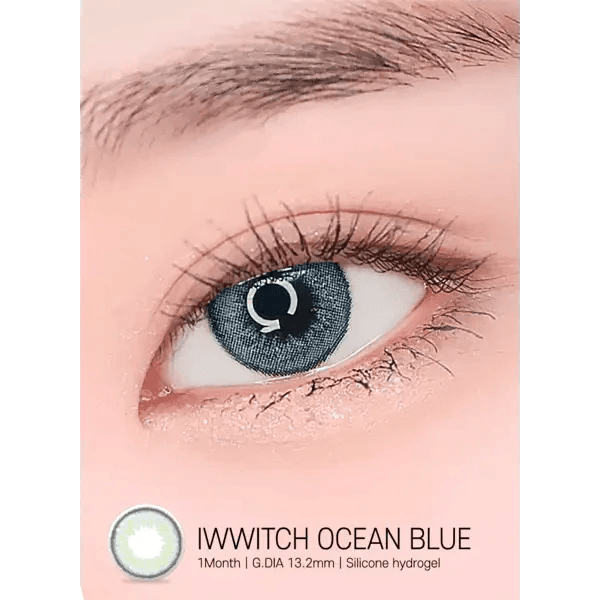 LensRang Iwwitch Blue — single-eye close-up showing the contact lens appearance