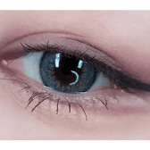 LensRang Iwwitch Blue — single-eye close-up showing the contact lens appearance