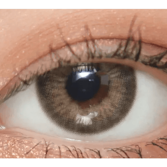LensTown Kakao Friends Muzi Gray — single-eye close-up showing the contact lens appearance