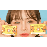 LensTown Kakao Friends Ryan Brown — model portrait showing the contact lens look