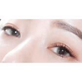 LensTown Kiralet Brown Toric — both eyes wearing the contact lenses