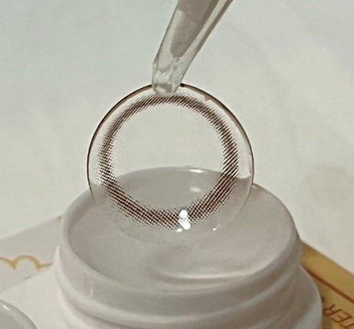 LensRang iWWi Iwwing Choco colored contact lens, 12.8mm graphic diameter, Monthly wear