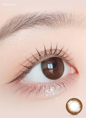 LensRang Snug Choco — single-eye close-up showing the contact lens appearance