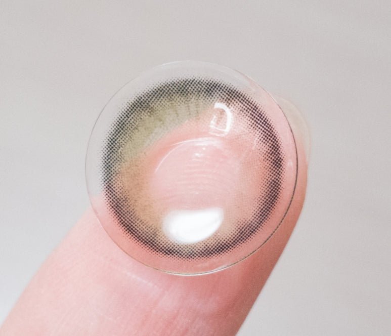LensTown Palm 3color Olive colored contact lens, 12.9mm graphic diameter, 3-6 Months wear