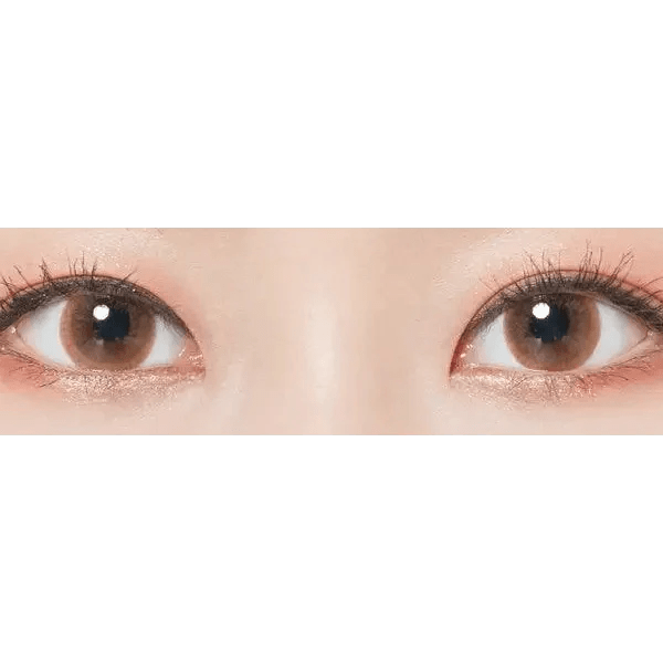 LensTown Thrice S Brown — both eyes wearing the contact lenses