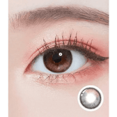 LensTown Tobetter Black — single-eye close-up showing the contact lens appearance