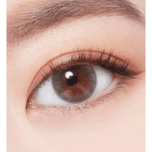 LensTown Unisome Gray — single-eye close-up showing the contact lens appearance