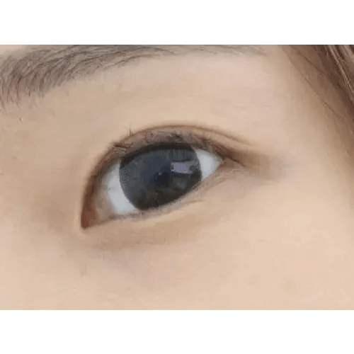 LensTown Vocati Brown — single-eye close-up showing the contact lens appearance