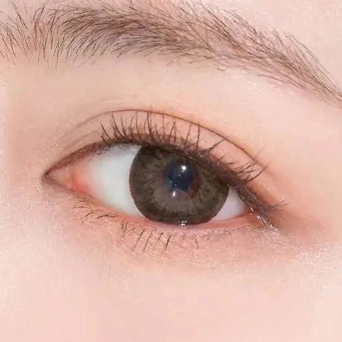 LensTown Vocati Brown — single-eye close-up showing the contact lens appearance