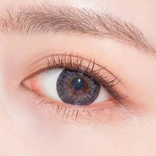 LensTown Vocati Gray — single-eye close-up showing the contact lens appearance