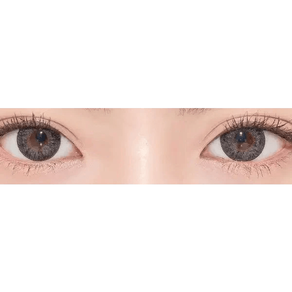 LensTown Vocati Gray — both eyes wearing the contact lenses