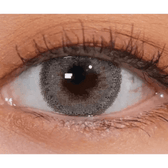 LensVery Silhouette Gray (10p) — single-eye close-up showing the contact lens appearance