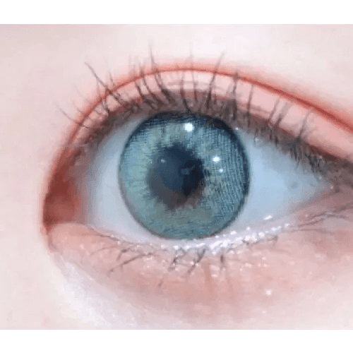LensVery VeryTok Capri Blue — single-eye close-up showing the contact lens appearance