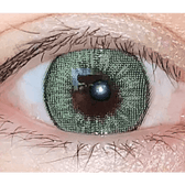 LensVery VeryTok Spring Green — single-eye close-up showing the contact lens appearance