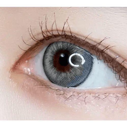 LensVery VeryTok Urban Gray — single-eye close-up showing the contact lens appearance