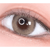 LensVery Wonder Eye Circle Brown — single-eye close-up showing the contact lens appearance