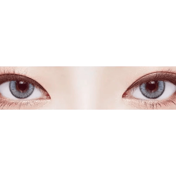LensVery Wonder Eye Circle Gray — both eyes wearing the contact lenses