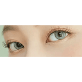 LensVery Wonder Eye Gray (10p) — both eyes wearing the contact lenses