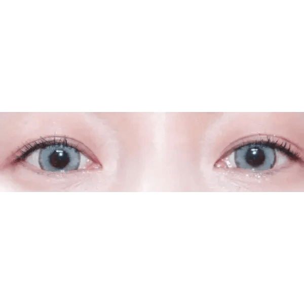 LensVery Wonder Eye Gray (10p) — both eyes wearing the contact lenses