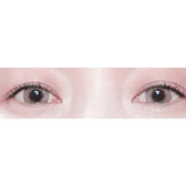 LensVery Wonder Eye Hazel (10p) — both eyes wearing the contact lenses