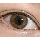 LensTown Lighly Mellow Brown (20p) — single-eye close-up showing the contact lens appearance