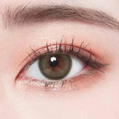 LensTown Lighly Rose Khaki (30p) — single-eye close-up showing the contact lens appearance