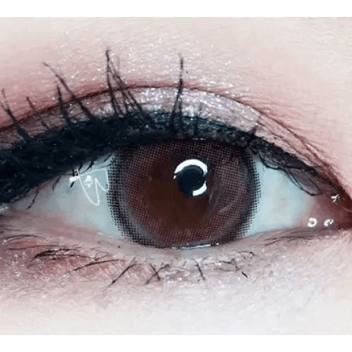LensTown Lighly Rose Rose (30p) — single-eye close-up showing the contact lens appearance