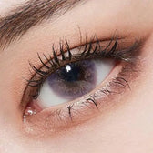 LensTown Lighly Vanada Berry Pink (20p) — single-eye close-up showing the contact lens appearance