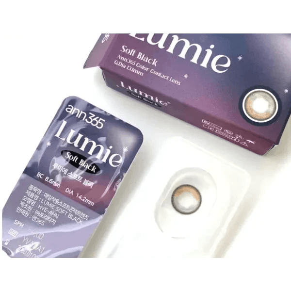 LensVery Lumie Soft Black colored contact lens, 13.1mm graphic diameter, Monthly wear