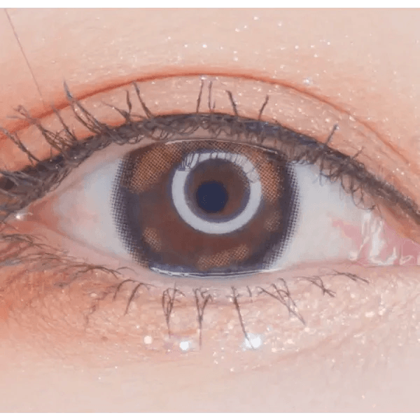 LensVery Lumie Soft Black colored contact lens, 13.1mm graphic diameter, Monthly wear
