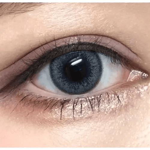 LensRang Mad Eye Gray — single-eye close-up showing the contact lens appearance