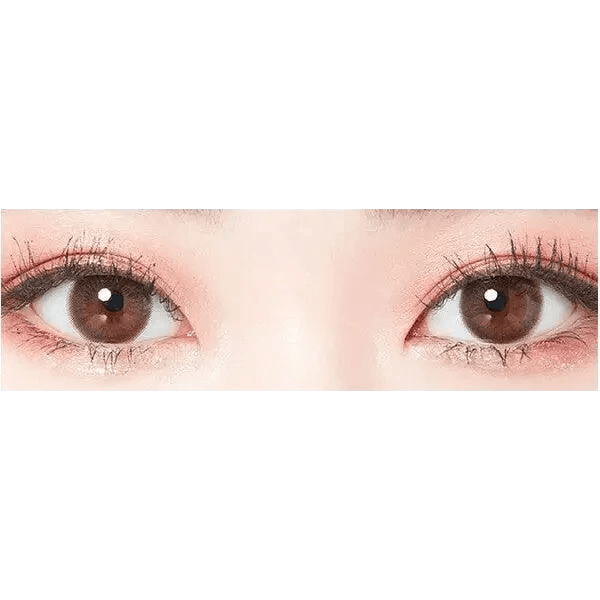 LensTown Marrene Choco — both eyes wearing the contact lenses