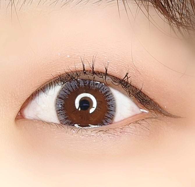 Olens Monet Gray Toric colored contact lens, 13.4mm graphic diameter, 3-6 Months wear